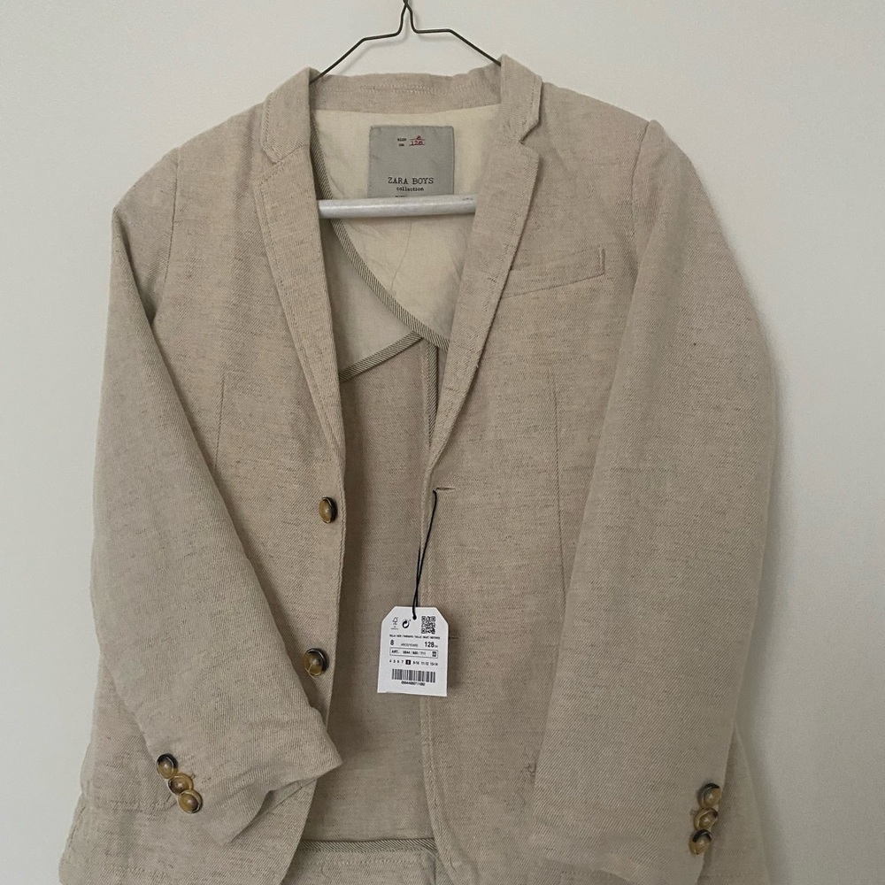 Boys dinner  ZARA jacket size 8, never worn